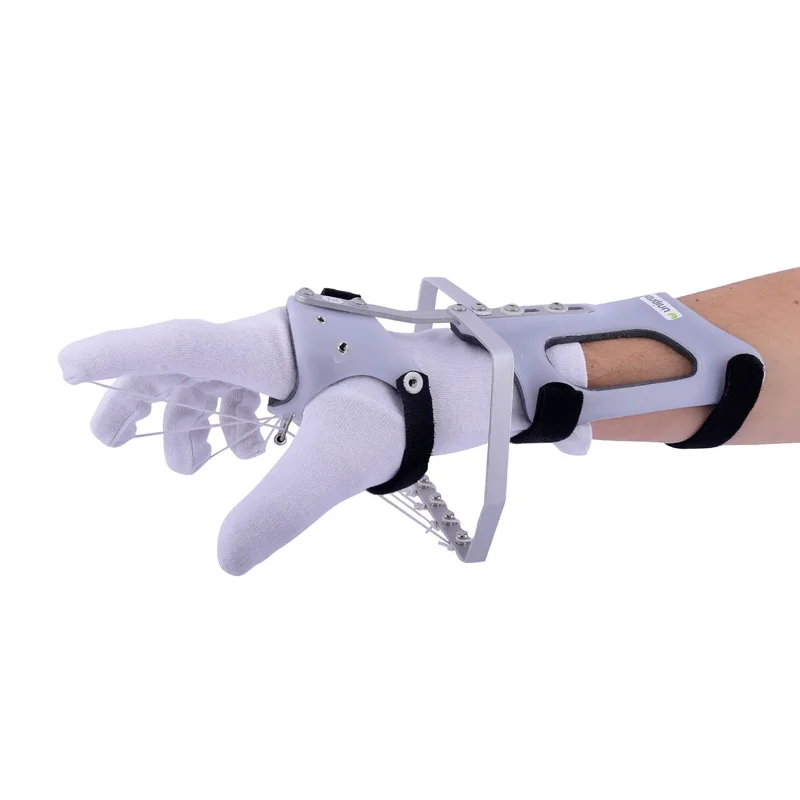 DAHO Handorthese Typ 3 am Arm – funktionelle Unterstützung für Fingerbewegung, Stabilität und Greiffunktion im Alltag